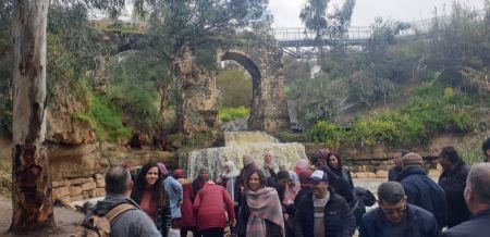 رحله تعليميه لمعلمي وعاملي مدرسة عرعره الثانويه بإرشاد الاستاذ يوسف مصري 